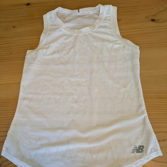 New Balance Tank Top Women's Small Ice White Mesh Athletic Running Top - Picture 1 of 7